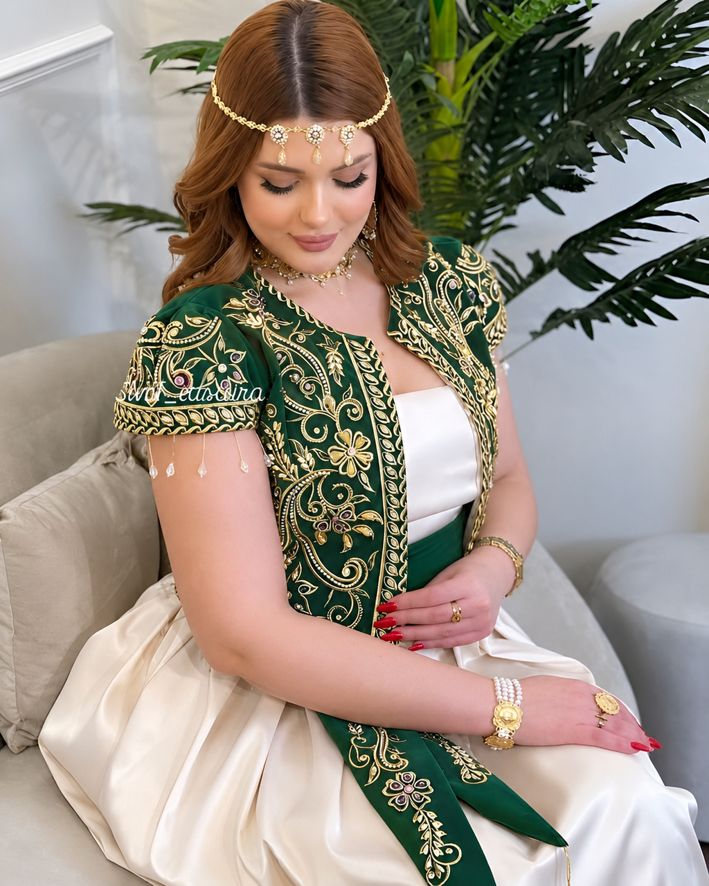Gallila Modern Emerald & Ivory – Algerian Elegance Reimagined ✨