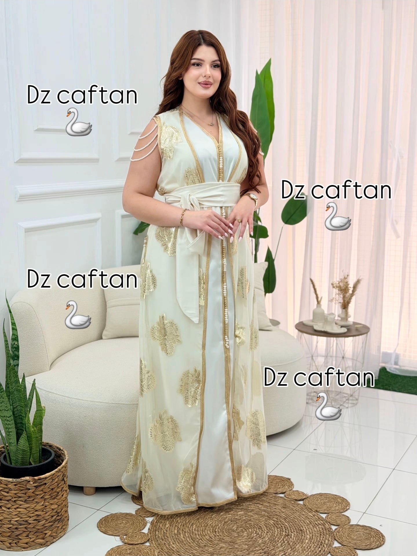 🌟 Luxury Gold Kaftan – Oriental Elegance